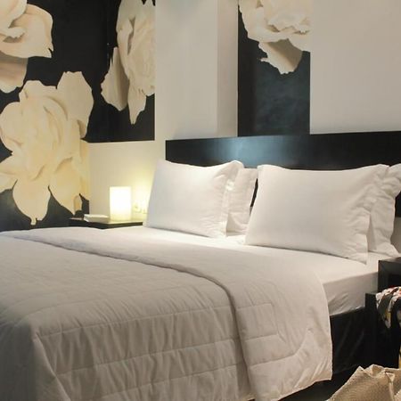 Galaxy Art Hotel โอราโยกาสโตร ภายนอก รูปภาพ